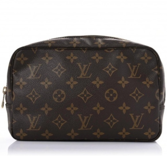 Louis Vuitton Vintage Monogram Trousse Toilette 23